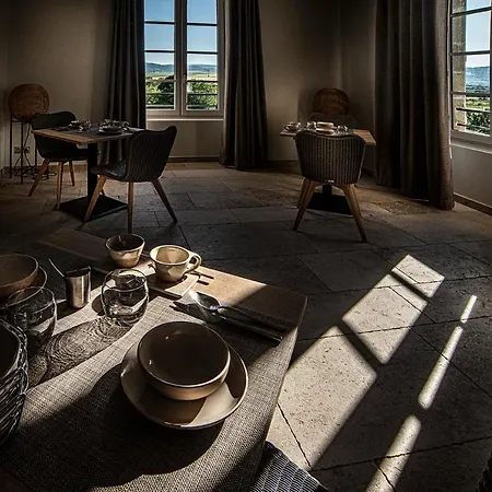 The View Of Montpeyroux Hotel 3*